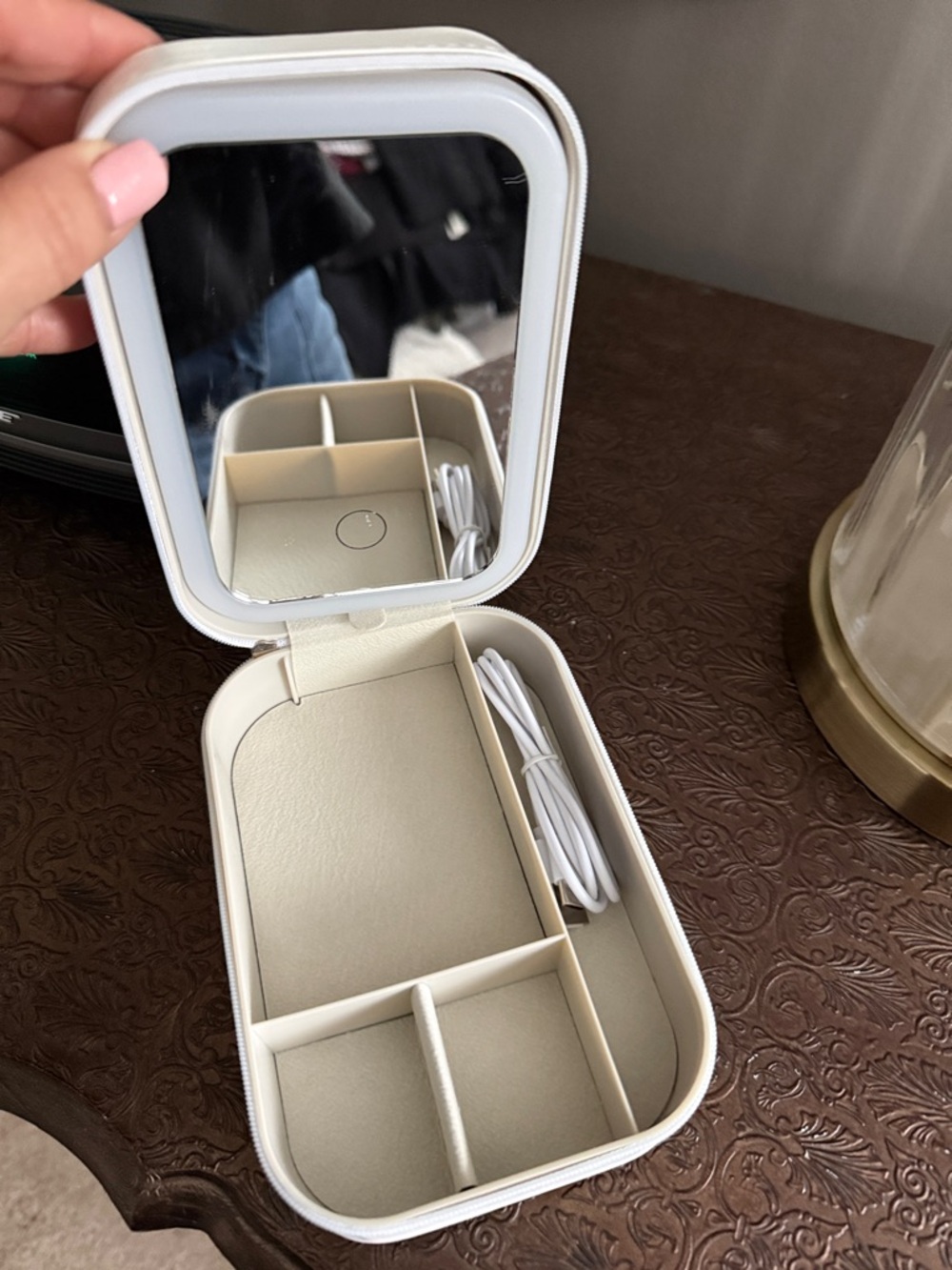 Source Unknown Cream Jewelry Organizer Box with Mirror